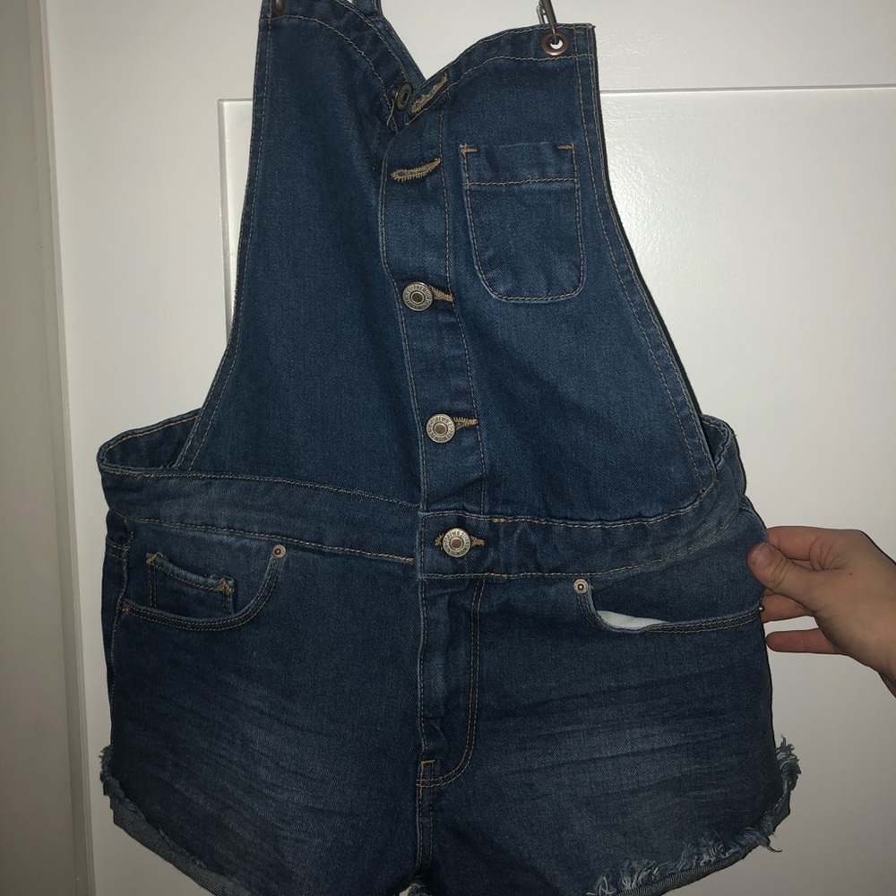 NEVER BEEN WORN OVERALLS